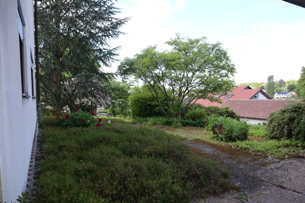 Weg zum Hauseingang