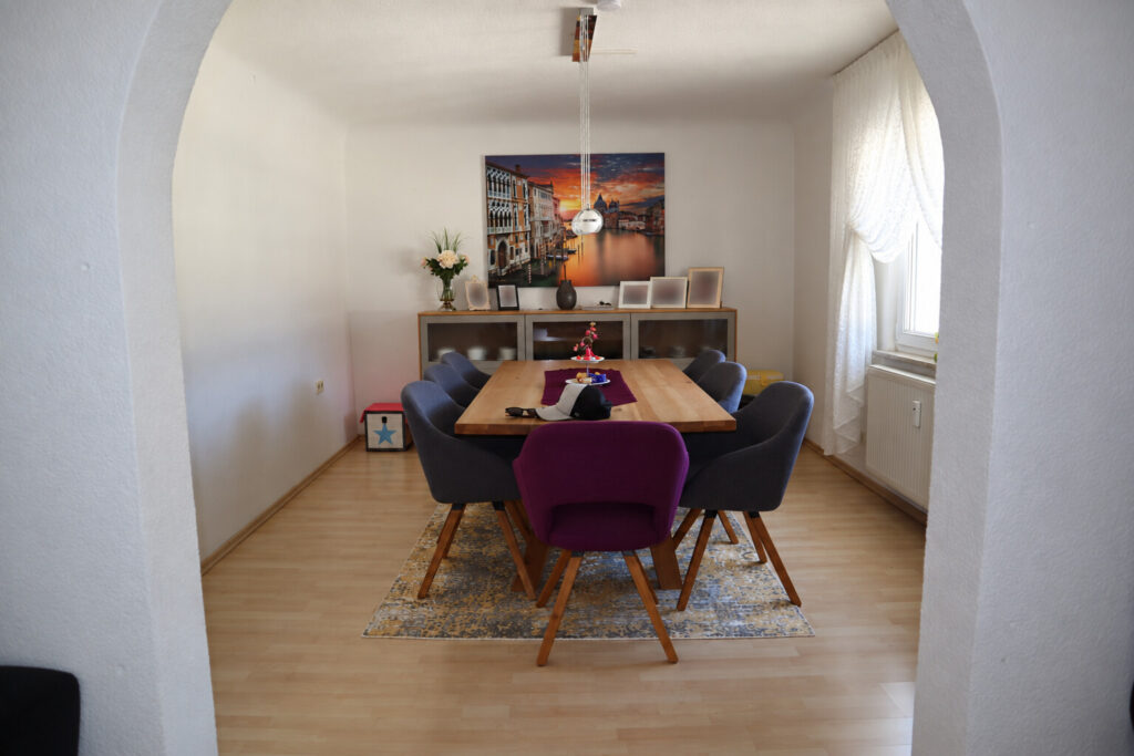 W1 Esszimmer