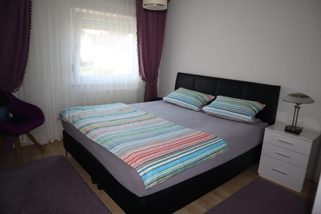 W1 Schlafzimmer